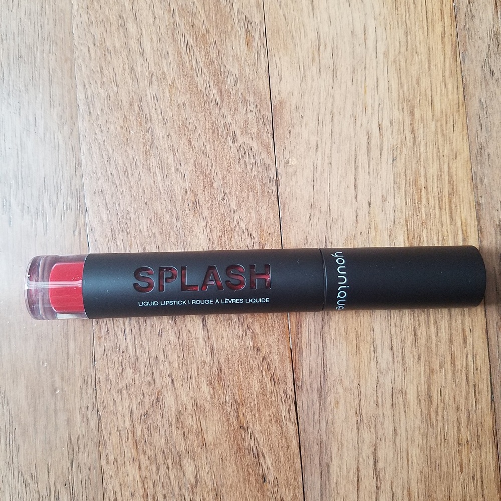 Younique Splash liquid lipstick